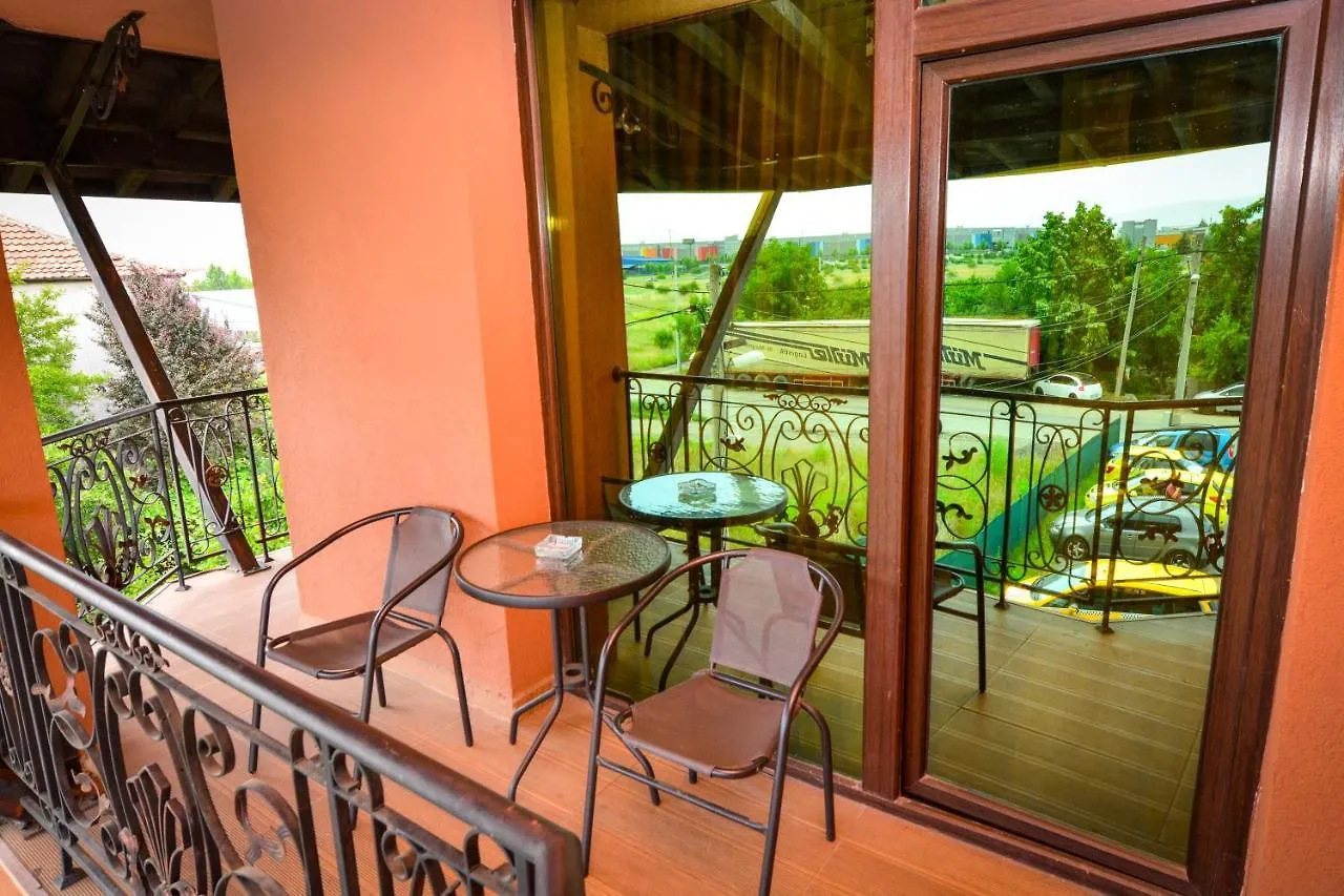 Hotel Guest House Vrazhdebna Sofia